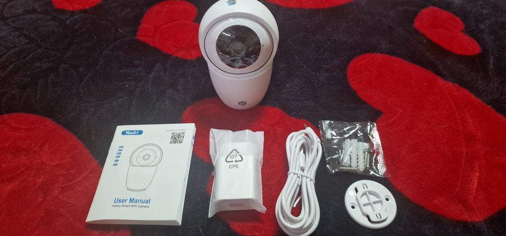 Cameră supraveghere interior YESIM ZY-D5 5G – Nouă
