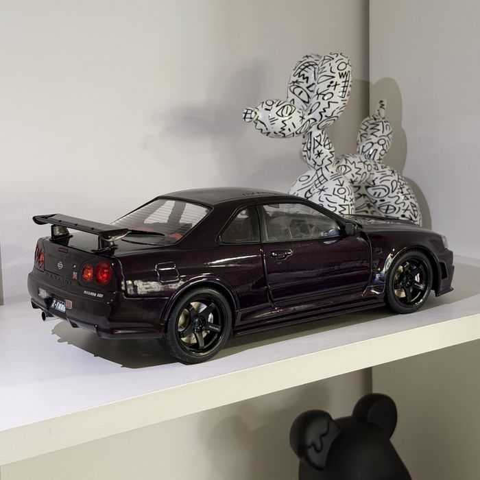 Nissan Skyline R34 Midnight Purple 1:18 мащаб scale model