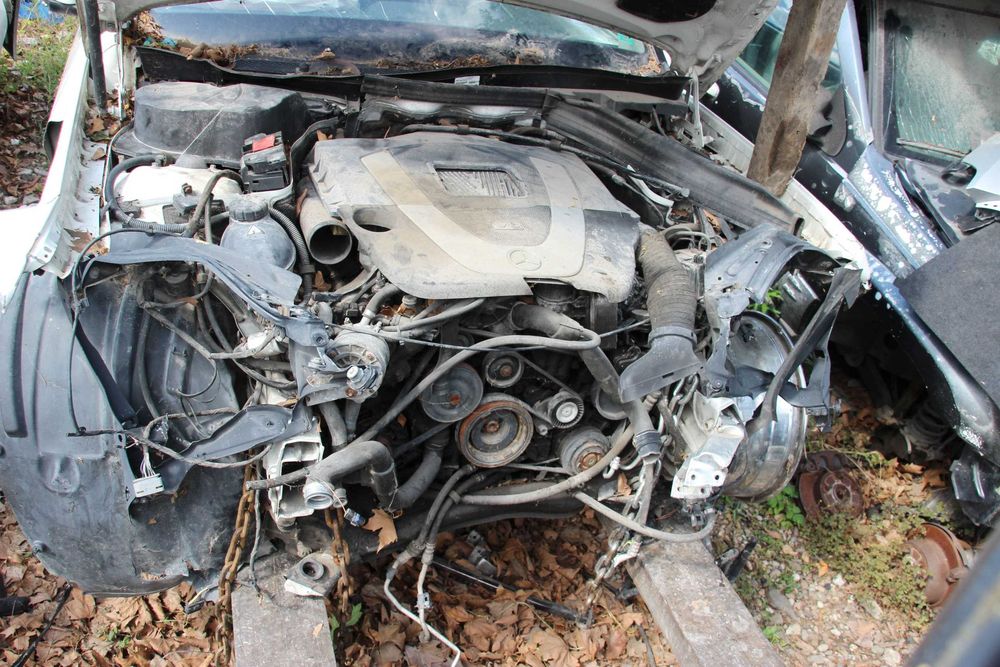 Mercedes-Benz GLK 350 бензин  Мерседес Бенц – за части