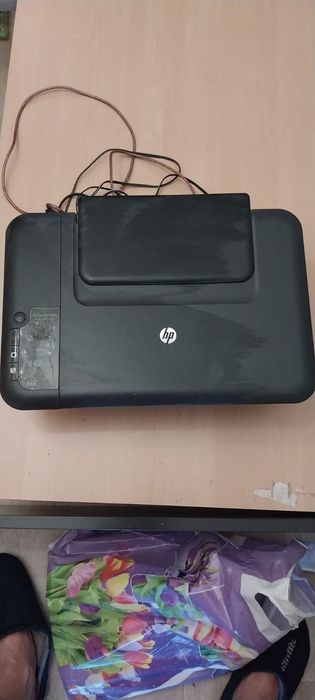 Принтер+сканер HP Deskjet 2050 б/у