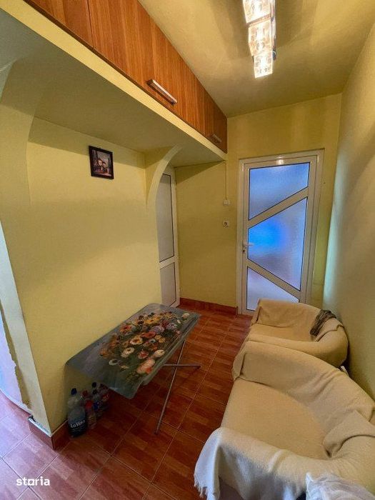 Apartament 2 camere ,zona Nord -Intrarea Polux