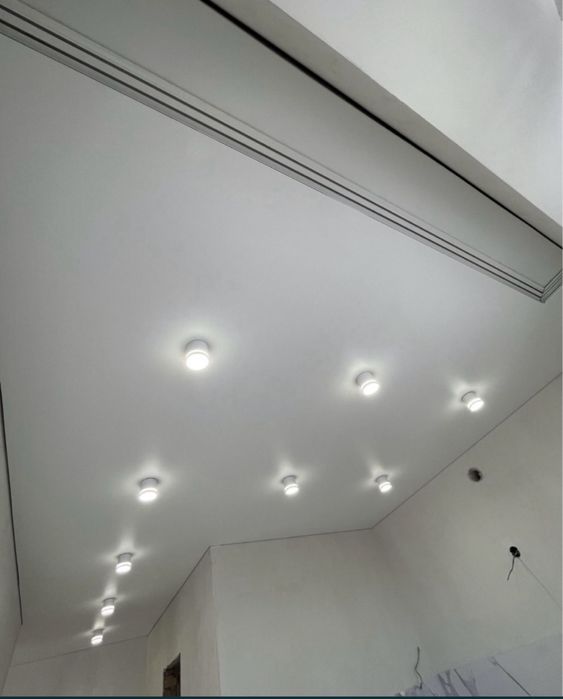 Натяжные потолки