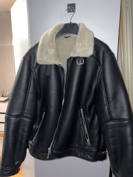 Чисто ново яке ZARA