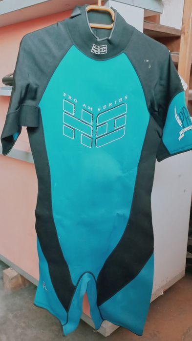 Costum înot din neopren