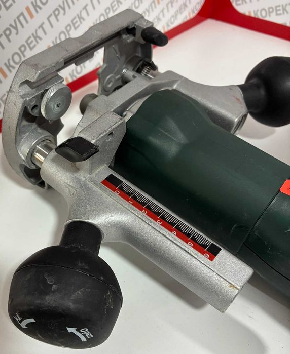 Оберфреза Metabo OFE 738