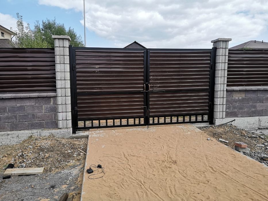 Забор ограждения эвро штакетник