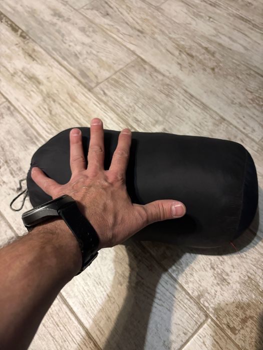 Пухено яке North Face, размер М, за 170-176 см ръст, 0.8 кг