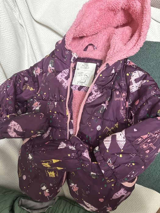 Отдам даром детские вещи на девочку