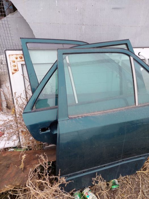 Запчасти на мерседес 124