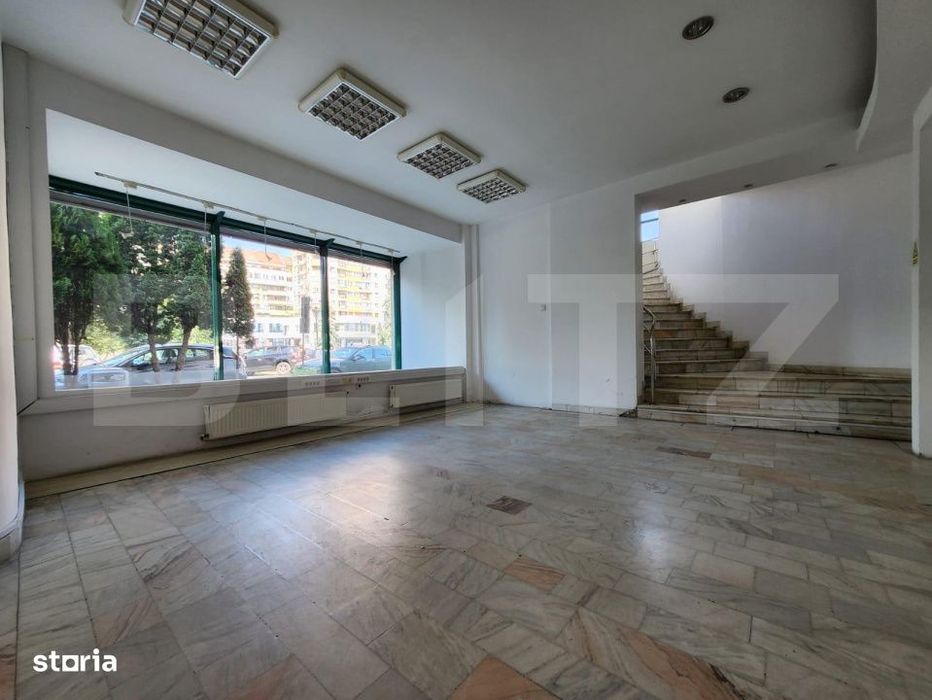 Spatiu comercial , 25 mp,  zona Tribunal