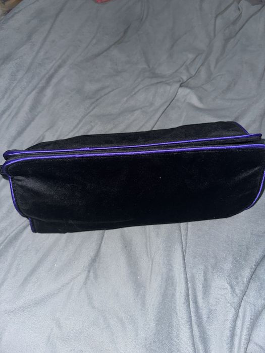 Продаю дайсон оригинал