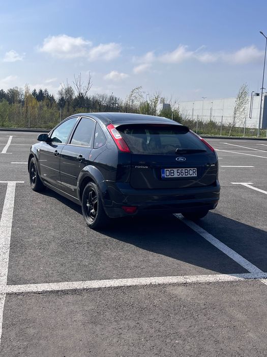 Vând sau schimb Ford focus 2007 1.6