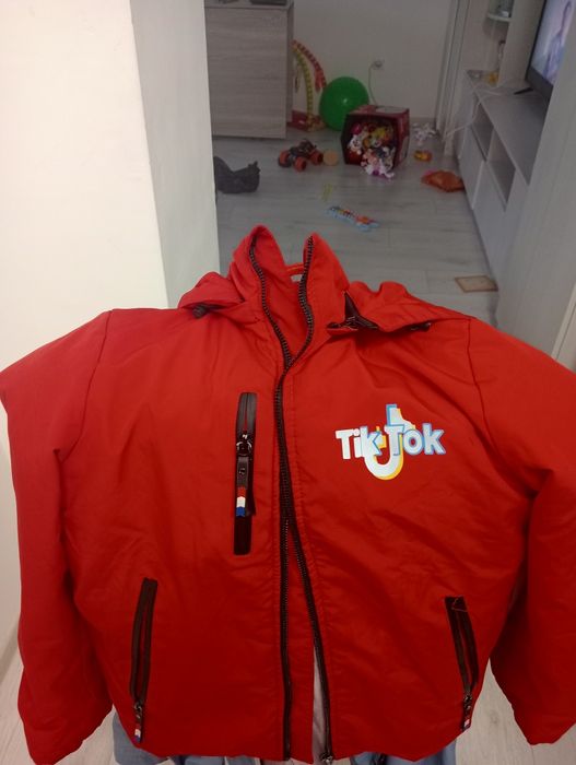 Куртки от 1500 до 3000