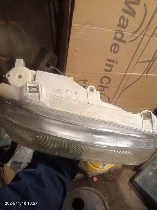 Фары  для пассат б4