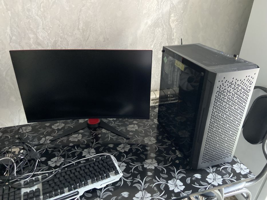 Кейс, CPU AMD Ryzen 7 3800X (8 ядер 16 поток)