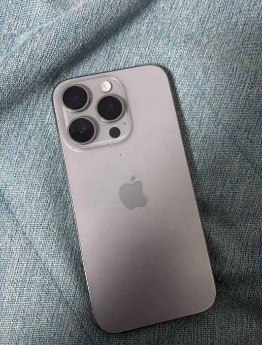 Apple iPhone 15 pro 256/8