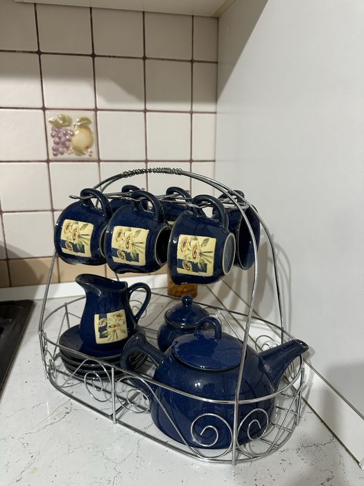 Продам сервиз,чайный набор