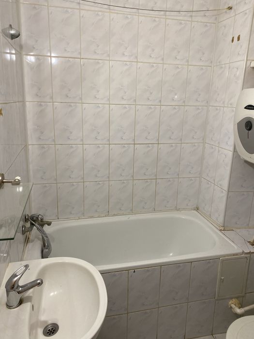 Proprietar, vand garsoniera utilata