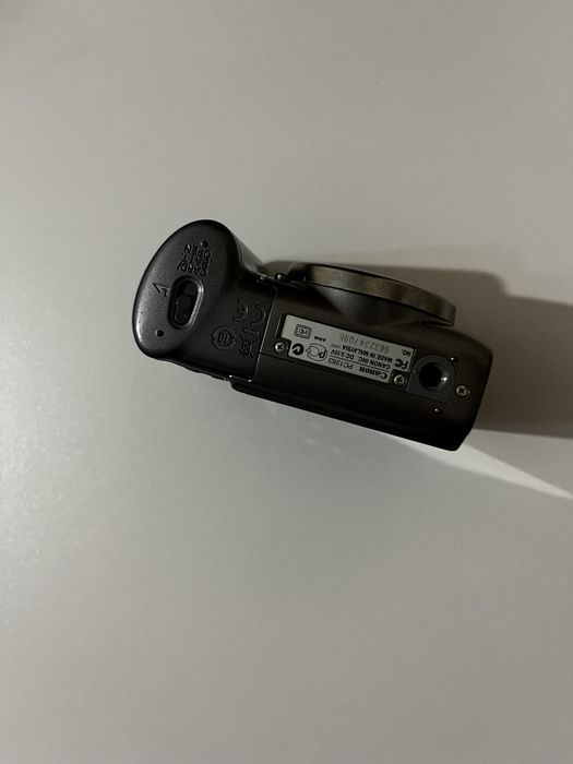 Цифровой камера canon