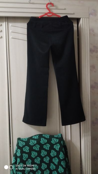 Брюки шелковые модные осенне-весенние