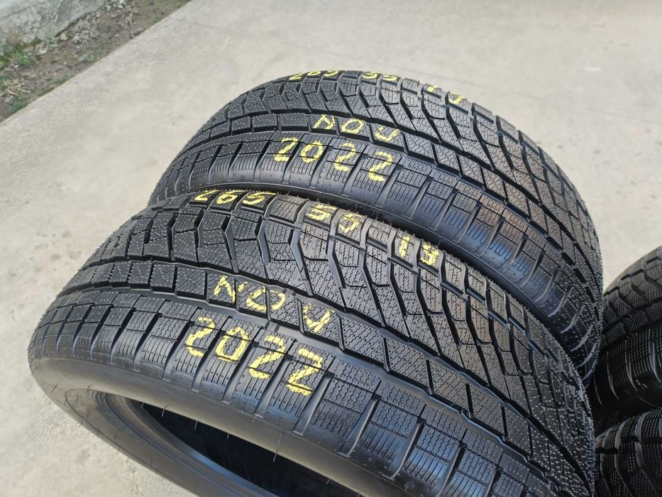 Set 4 anvelope noi de iarna 265 55 19 Falken Eurowinter HS02