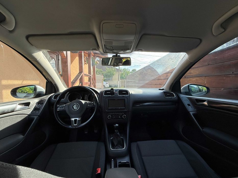 Volkswagen Golf VI / 6 2009 1.9 TDI 110 CP