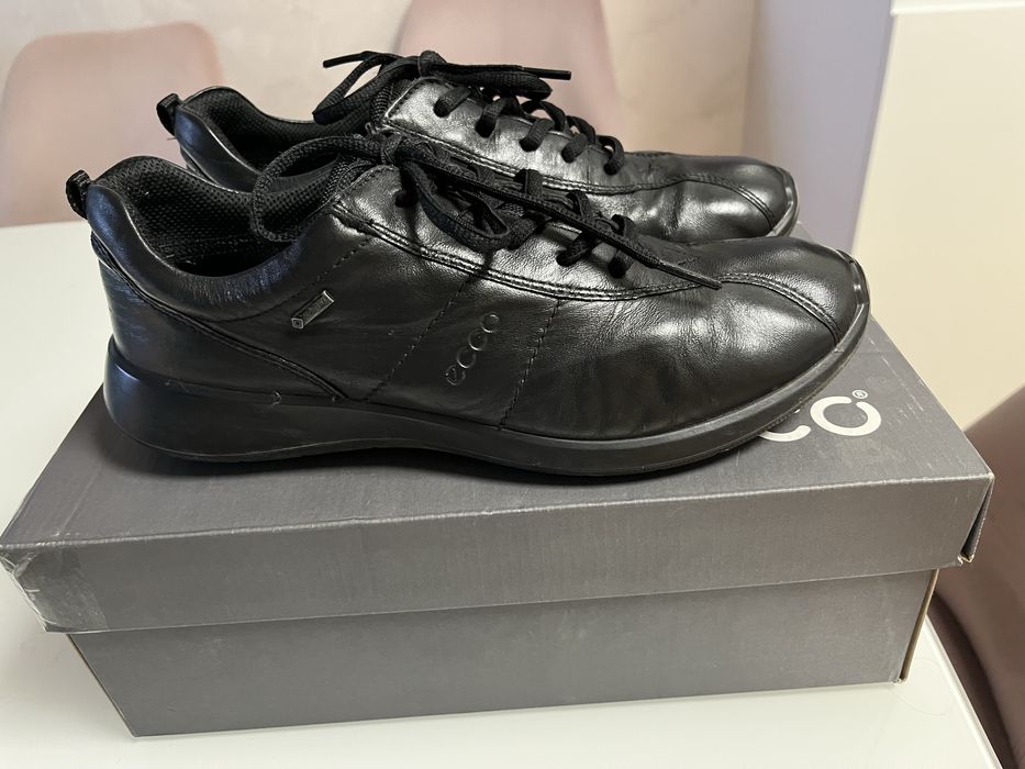 ECCO Дамски обувки 38