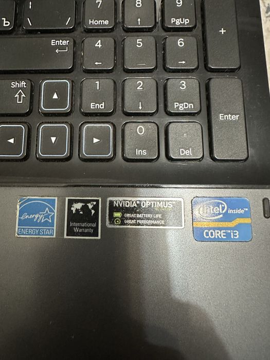 Ноутбук Samsung Windows-8