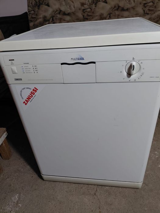 Продам посудомойку