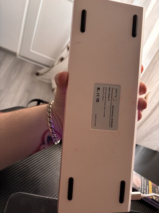 Tastatura mecanica