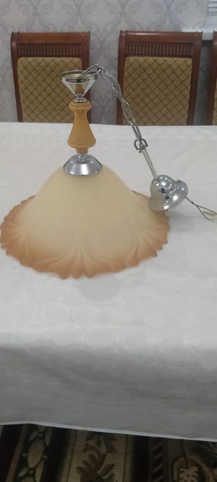 Продаётся люстра