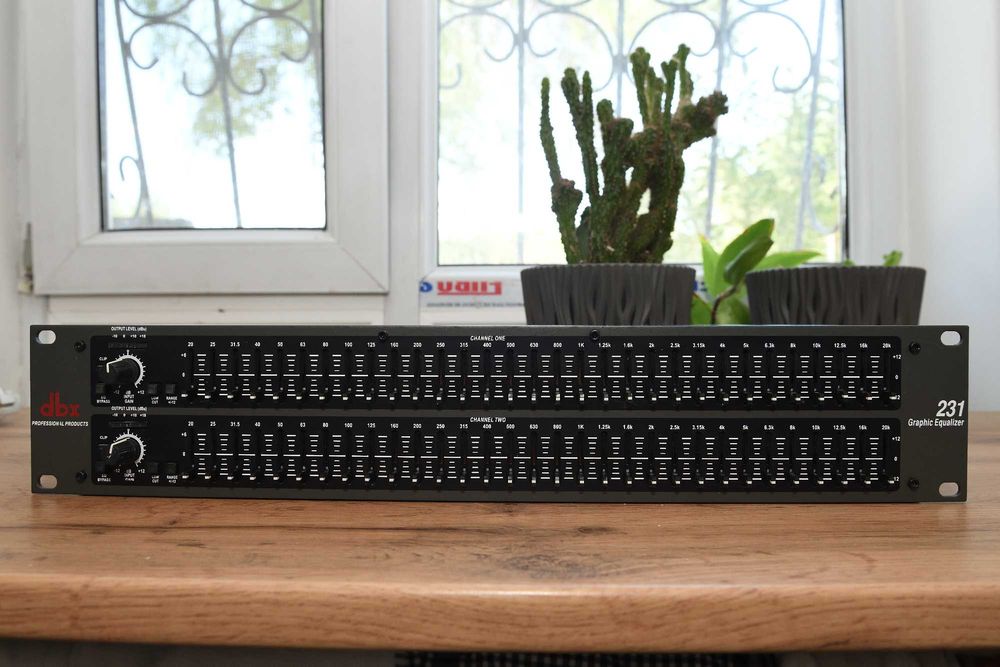 dbx 231 31-полосный стерео эквалайзер