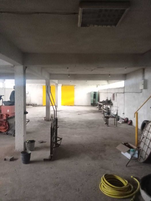 Дава се под наем Склад в София, Чепинци - 1000 кв.м за 3.57 € - Снимка #1