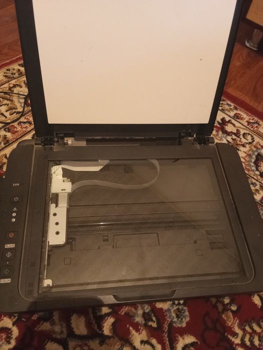 Принтер  срочно продаю