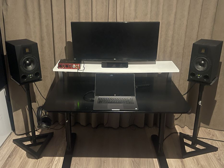Monitoare studio Adam Audio A7X + Stative Adam Hall