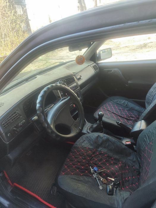 Продам golf 3 1.8
