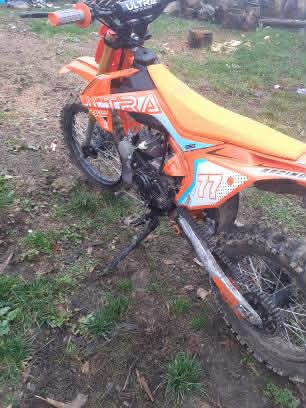 Se vinde, 20ore functionare