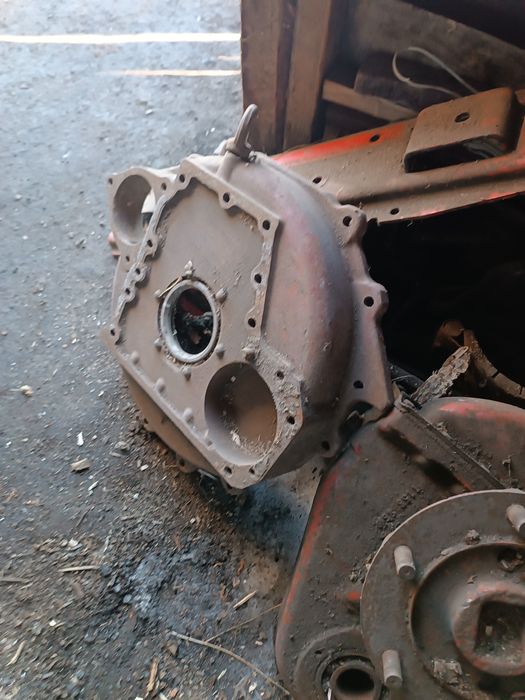 Продам запчасти на Т-25