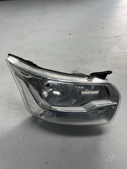 Tripla Stop stanga ford transit 2014-2023