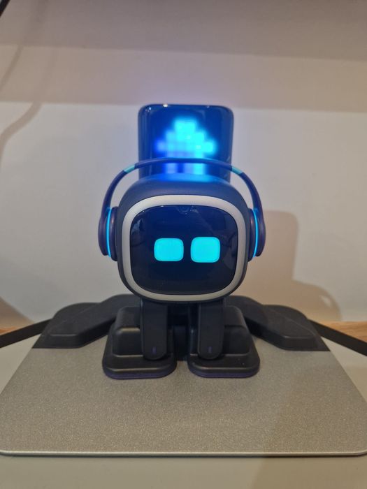 Robot EMO( GO HOME ) -stare perfectă,ca nou.