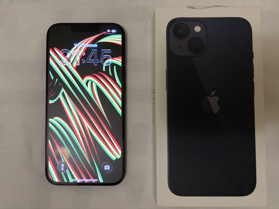 IPhone 13 256 ГБ Midnight