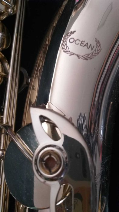 Продавам Саксофон