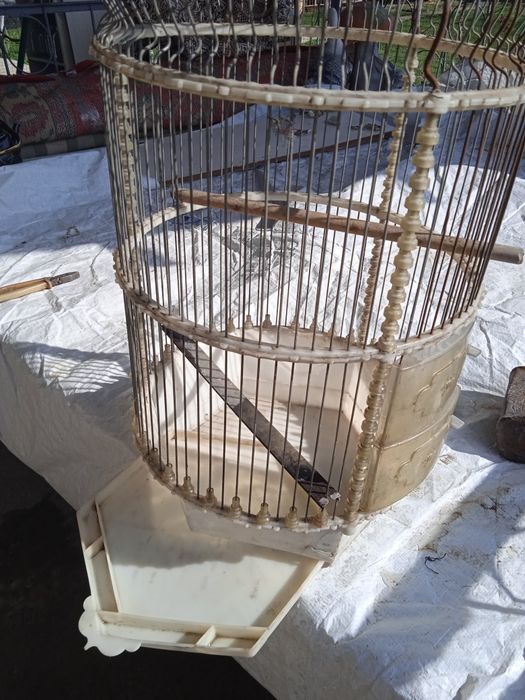 Продаётся клетка