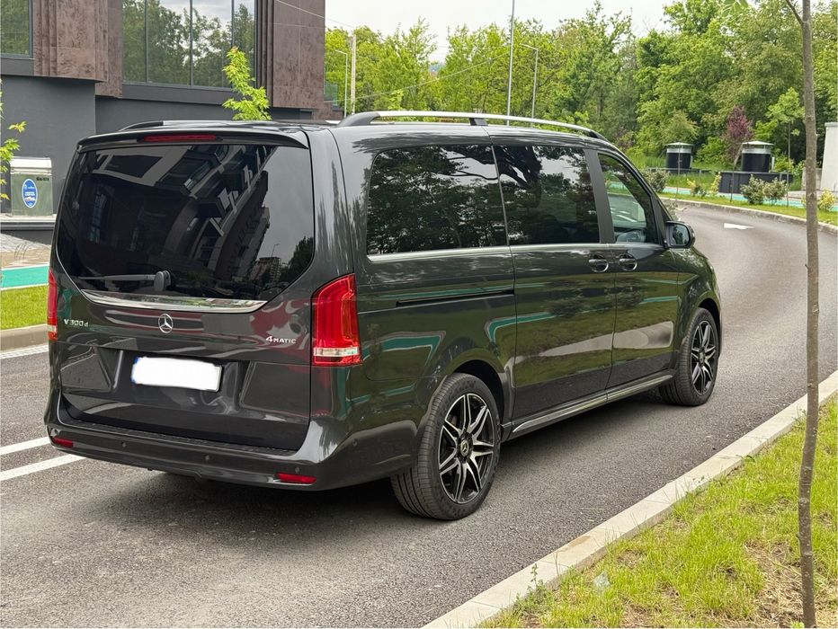 Mercedes-Benz V 300 4 Matik Amg Paket 2023 2023 — foto 4