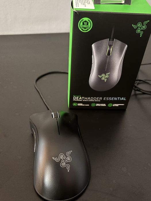 Гейминг  мишка Razer Deathadder Essential