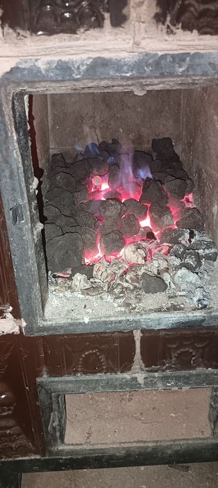 vând cocs  metalurgic pentru încălzire