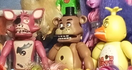 Продам фигурки FNAF