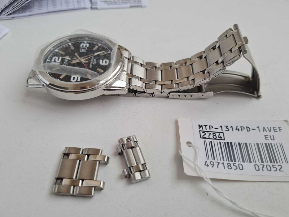 Casio MTP-1314PD-1AVEF мъжки часовник, стоманена гривна, 50M водоустойчив