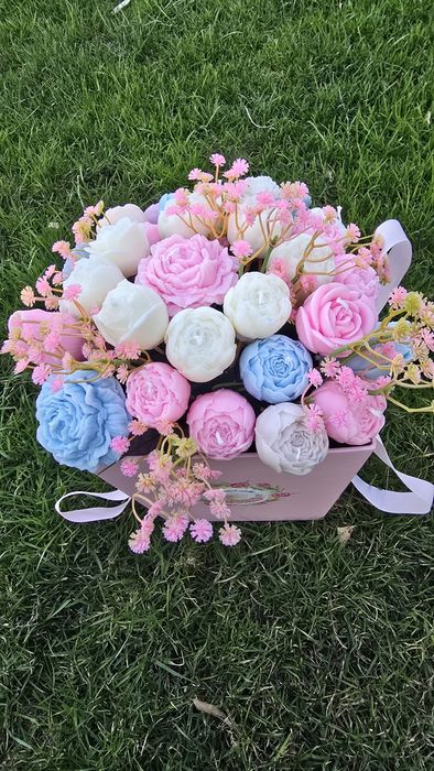 Buchet flori de ceară naturală(soia), handmade ideal pentru cadouri