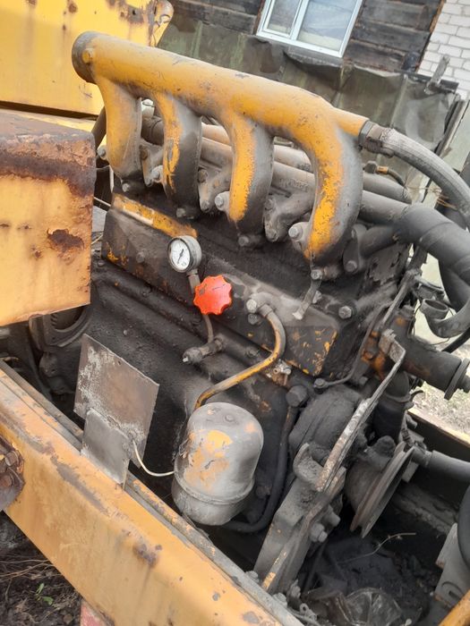 Продам двигатель Zetor 7201,63.
